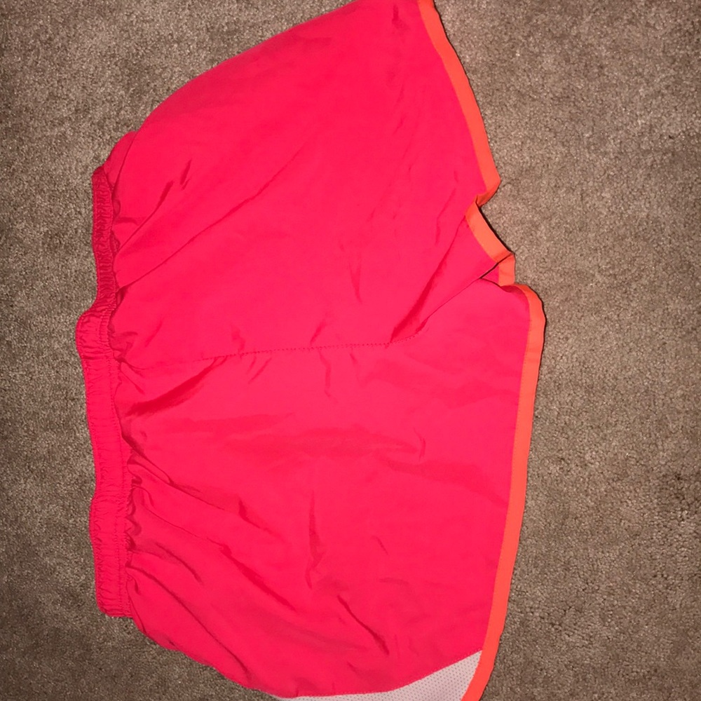 Running shorts - Picture 2 of 4